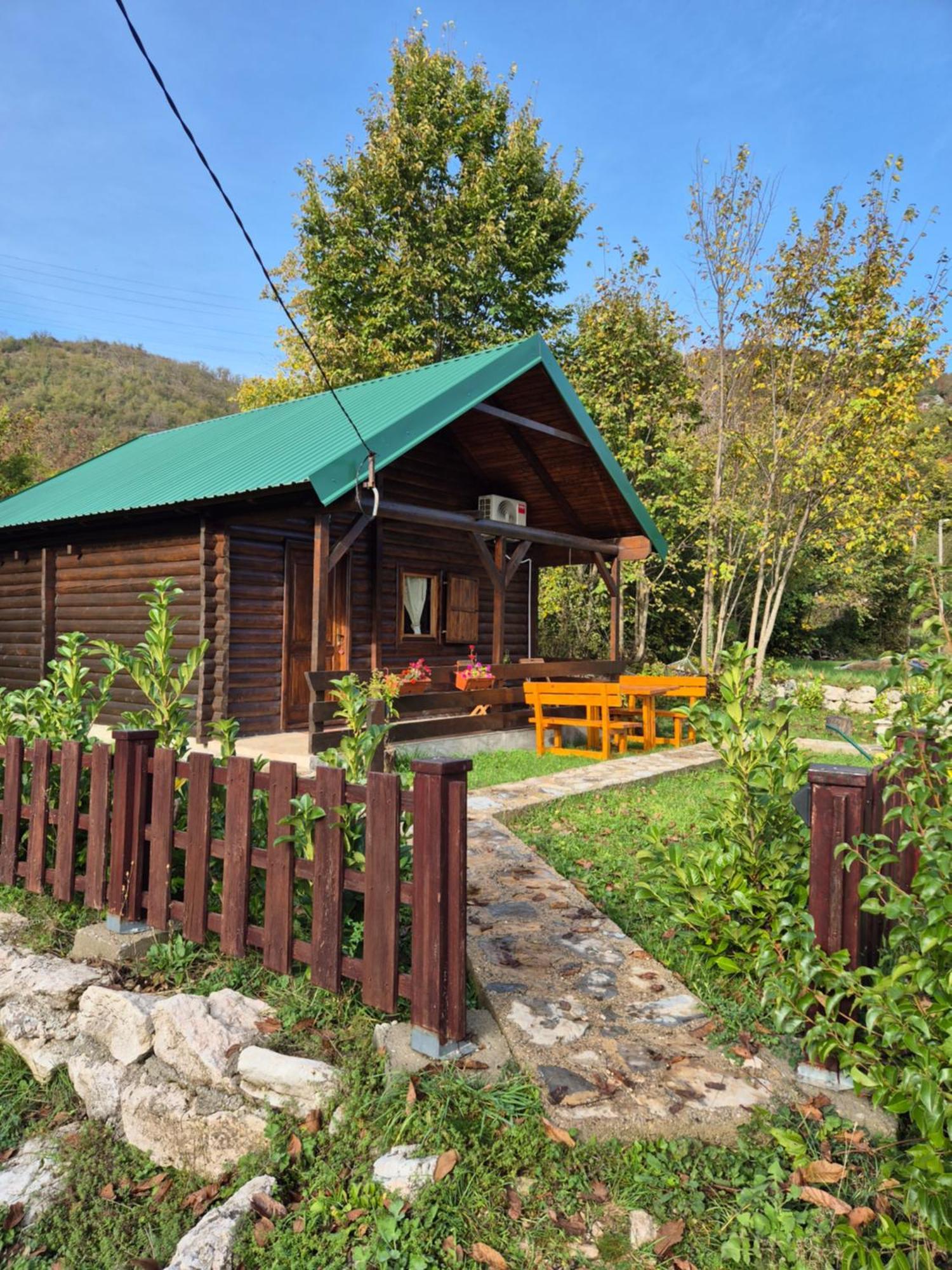Cabin House Dubovik Cetinje Ngoại thất bức ảnh