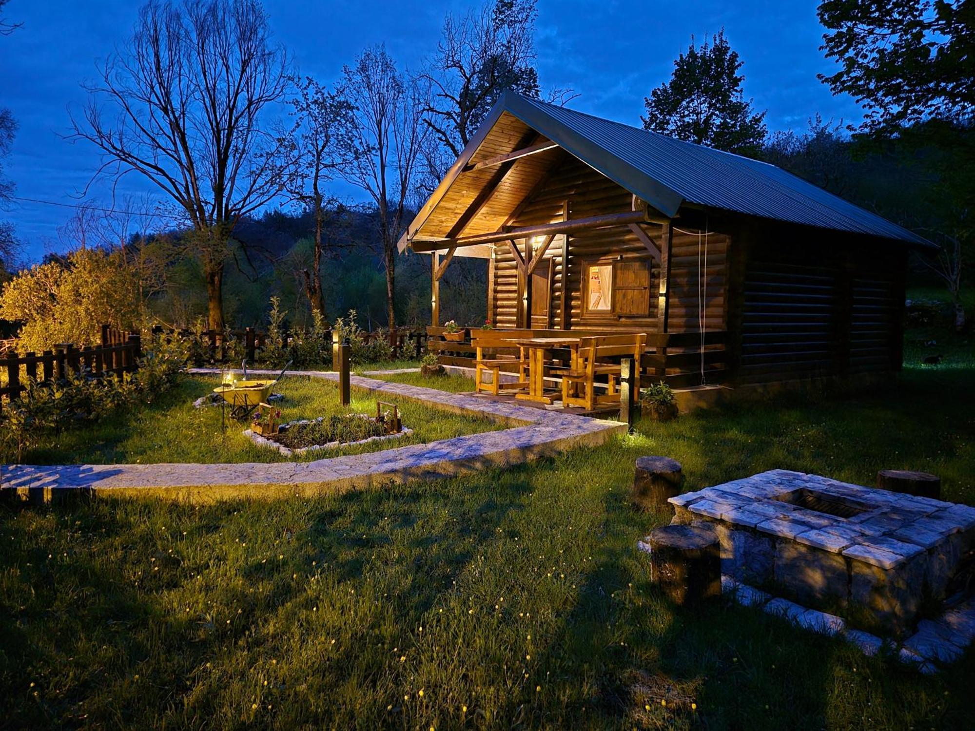 Cabin House Dubovik Cetinje Ngoại thất bức ảnh