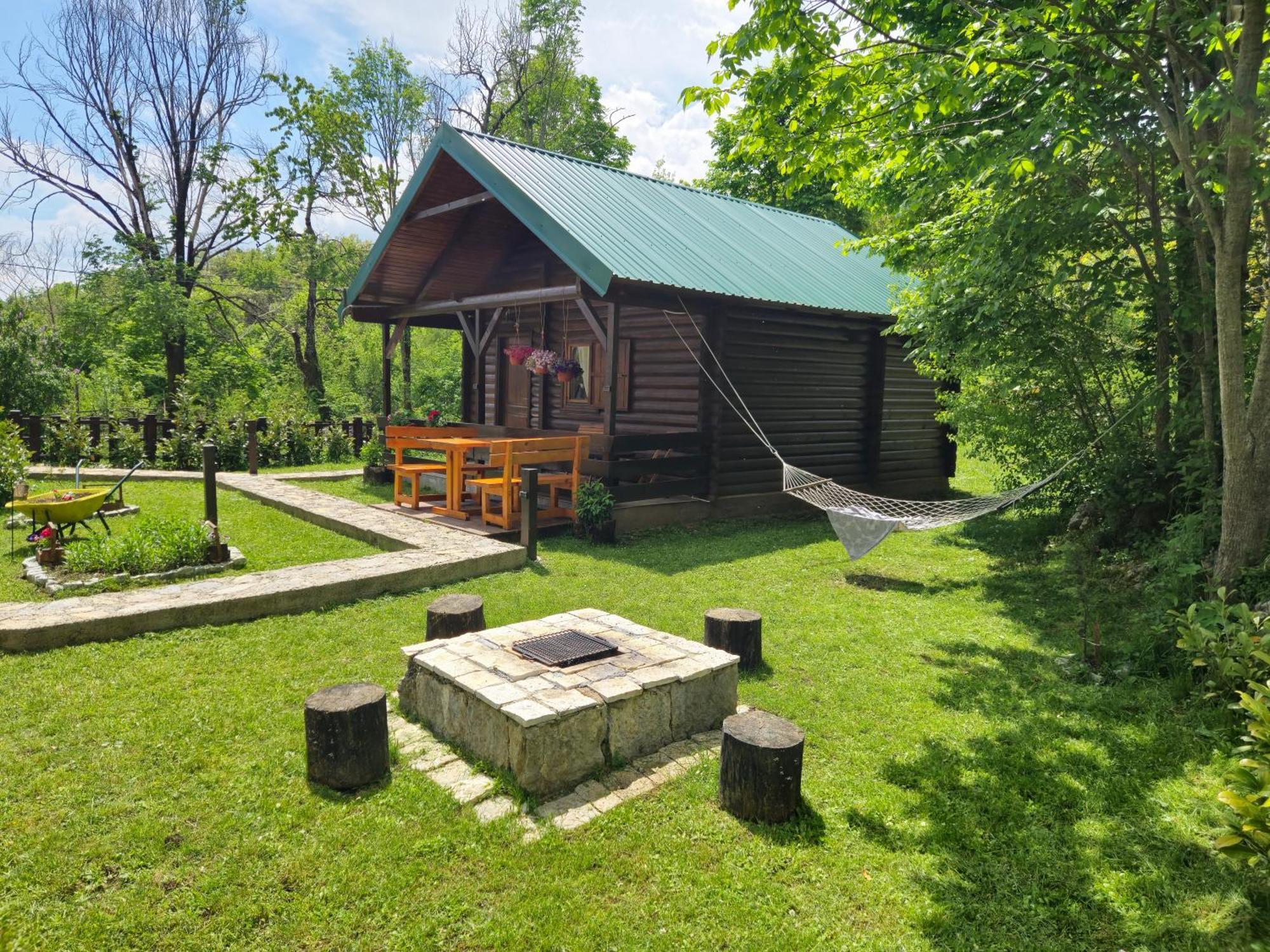Cabin House Dubovik Cetinje Ngoại thất bức ảnh